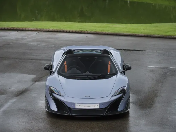 McLaren 675LT Spider Celeste