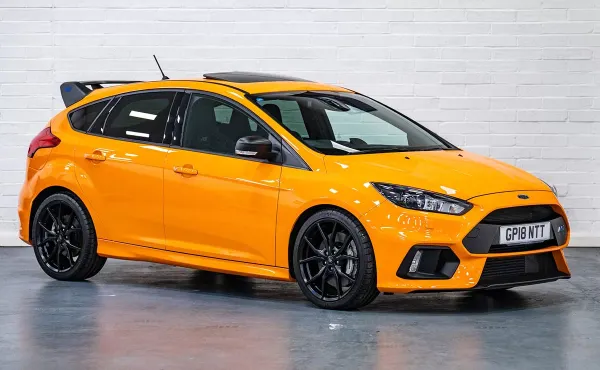 Ford Focus RS Naranja