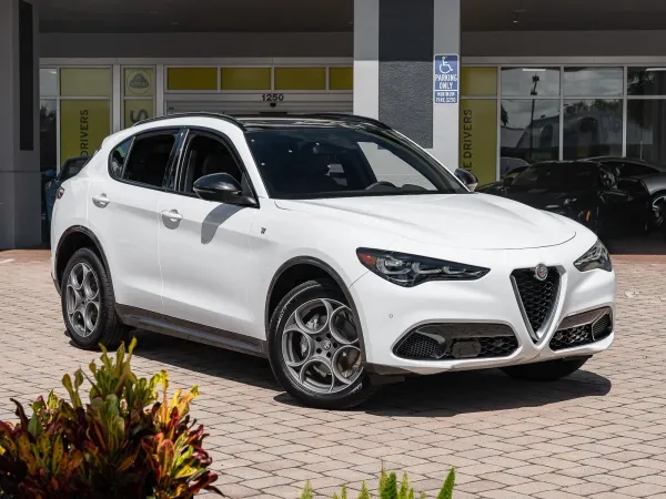 Alfa Romeo Stelvio Ti 2024 Blanco