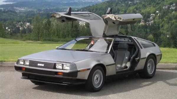 Delorean DMC-12 "Volver al Futuro" (1985)