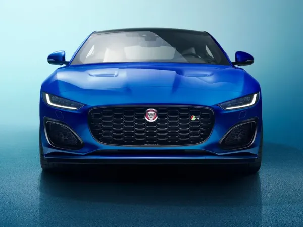 Jaguar F-Type Coupé Azul