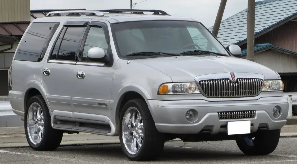 El Lincoln Navigator Blanco