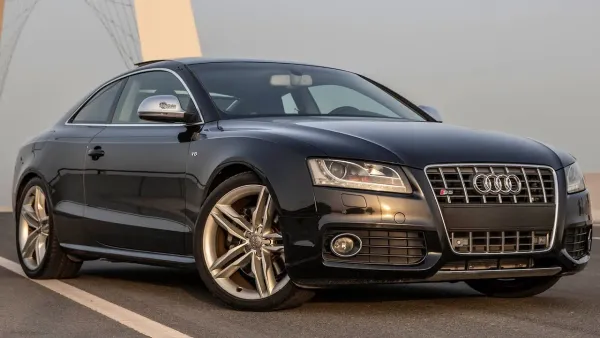 Audi S5 V8 Negro