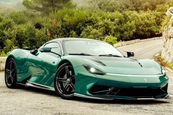 Pininfarina Battista Verde