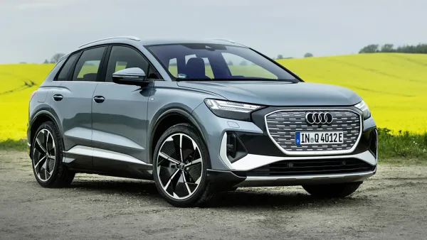 Audi Q4 e-tron Gris