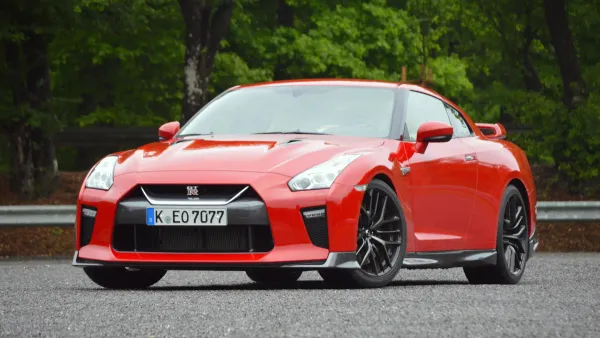 Nissan GT-R 2017 Rojo