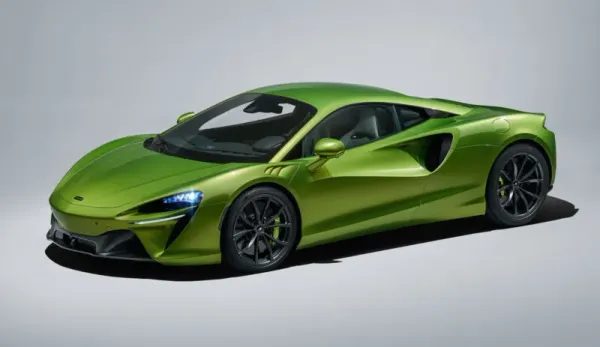 McLaren Artura Verde