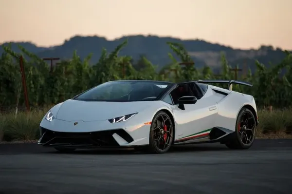 Lamborghini Huracán Performante Spyder Blanco