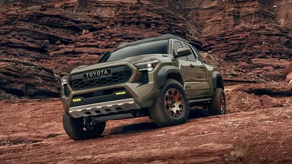 Toyota Tacoma Gris