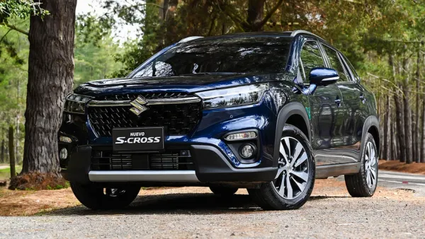 Suzuki S-Cross 2023 Azul