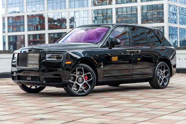 Rolls-Royce Cullinan Black Badge