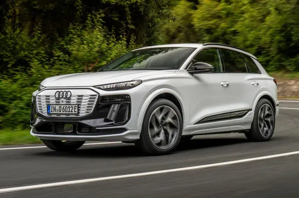 Audi Q6 e-tron Blanco