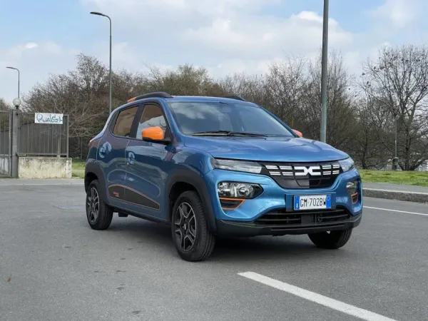 Dacia Spring 2023 Azul