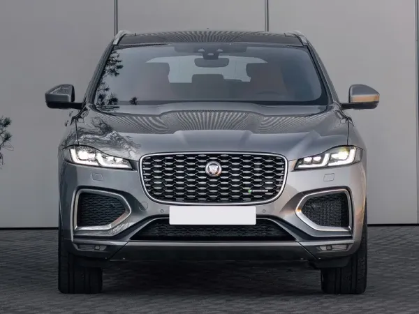 Jaguar F-Pace Gris