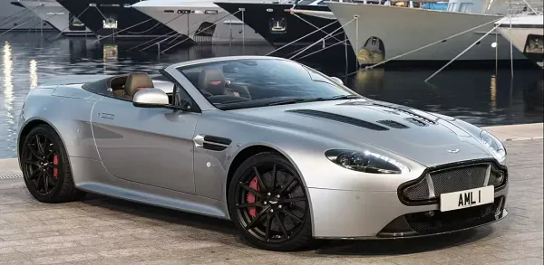 El Aston Martin Vantage S V12