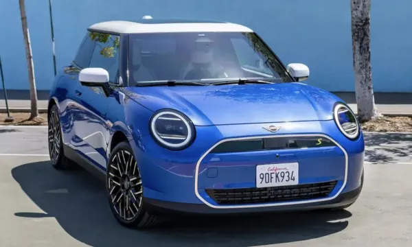 Mini Cooper Eléctrico Azul