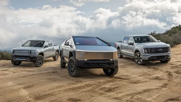 Ford F-150 Lightning vs Tesla Powerwall