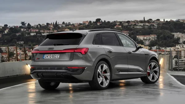 Audi Q8 e-tron 2023