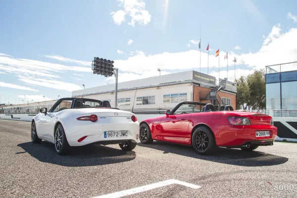 Mazda MX-5 vs. Honda S2000