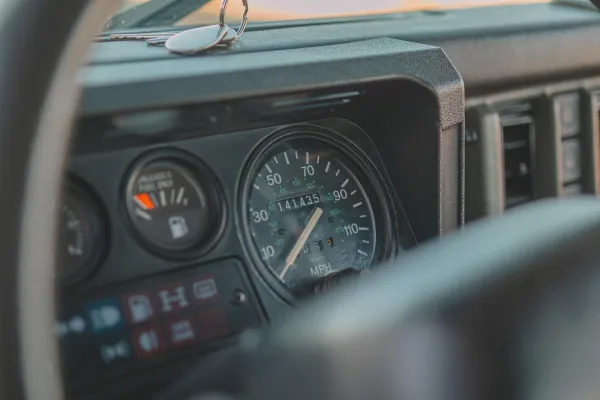 Land Rover Defender 110 NAS 1993