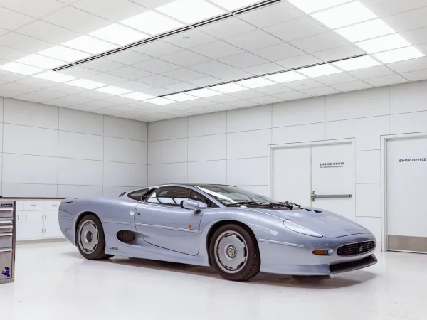 Jaguar XJ220 1993