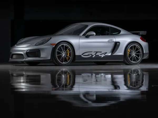 Porsche Cayman GT4 2016