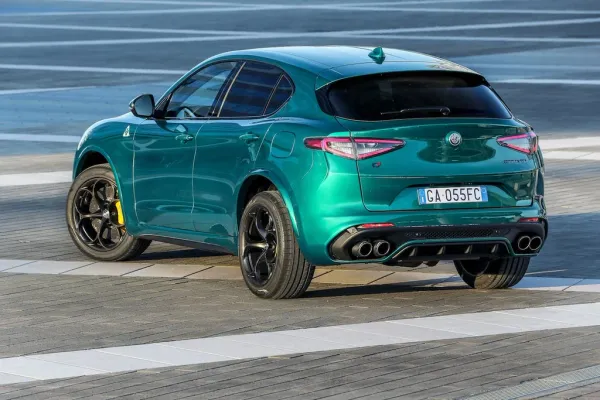 Alfa Romeo Stelvio Quadrifoglio