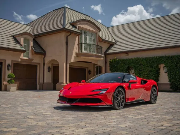 Ferrari SF90 Stradale 2021