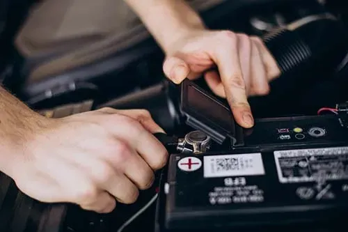 Fallas Eléctricas en tu Auto 