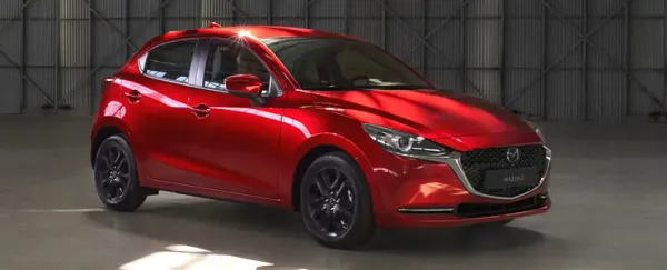 Mazda 2 Sedan 2021