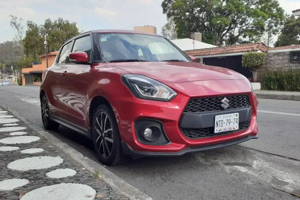 Suzuki Swift Boosterjet: ¿Microhíbrido, Placas Verdes y un Gran Ahorro? 😲