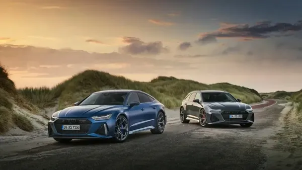 Audi RS3 vs Audi RS7 Performance