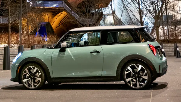 MINI Cooper C 2025