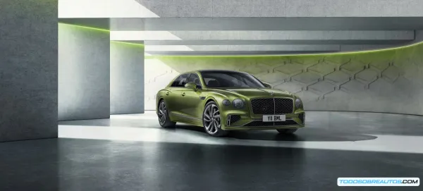 Bentley Flying Spur 2025