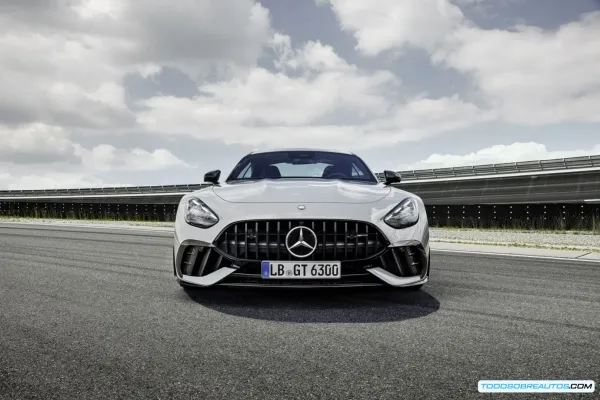 Mercedes-AMG GT 63 PRO 4MATIC+ 2025