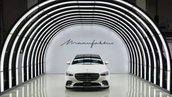 Mercedes-Benz MANUFAKTUR Studio