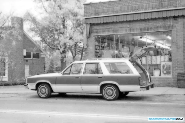 Ford Fairmont Squire 1980