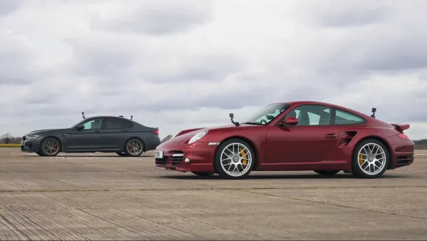 Porsche 911 Turbo S vs BMW M5 CS