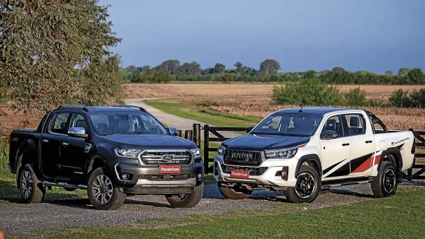 Ford Ranger vs Toyota Hilux