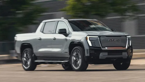 GMC Sierra EV 2024 y 2025