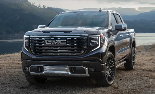 Última oportunidad: GMC Sierra 1500 2025 en Gris Tormenta