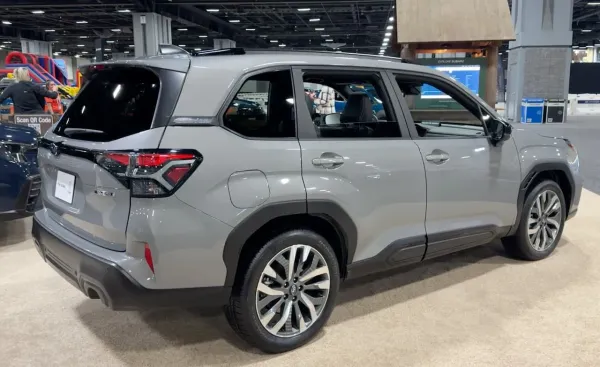 Subaru Forester Hybrid 2025