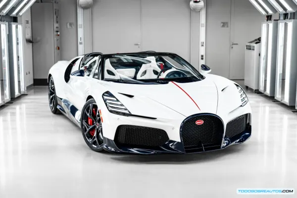 Bugatti W16 Mistral: El Último Roadster con Motor W16 Deja el Atelier para Conquistar el Mundo