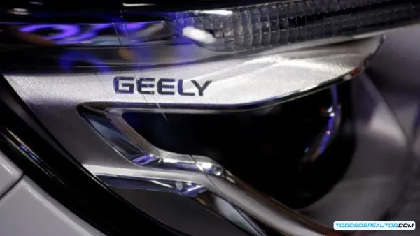 Geely y DeepSeek