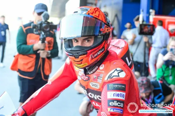 Marc Márquez y su Hermano Alex Dominan el GP de Tailandia 2025: ¿Duelo Fraternal por la Victoria en MotoGP?