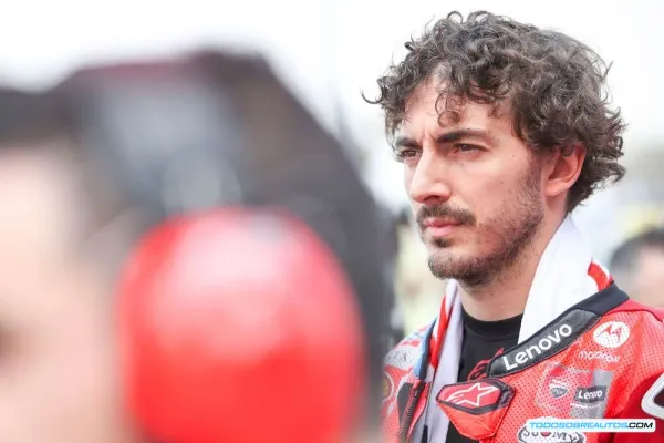 Ducati MotoGP 2025: Tardozzi Revela la Estrategia para Impulsar a Bagnaia Frente al Desafío de Márquez